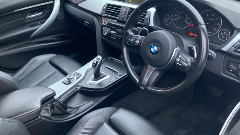 BMW 3 Series 320d xDrive M Sport 4dr Step Auto Diesel Saloon